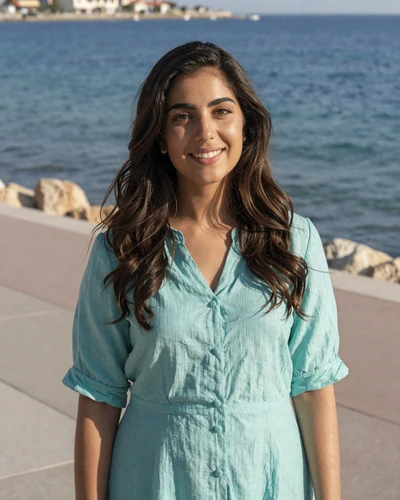 Hala, 24, verified Jordanian woman from Aqaba open to international dating