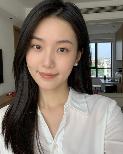 Xiaomei, 26, verified Chinese woman from Shanghai seeking a serious relationship on chinese singles dating site