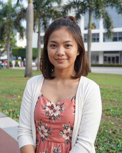 Nurul Aisyah, 25, verified Singaporean Malay woman from Tampines looking for genuine connection